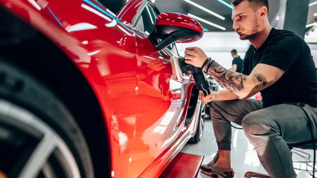 Como Polir um Carro em Casa